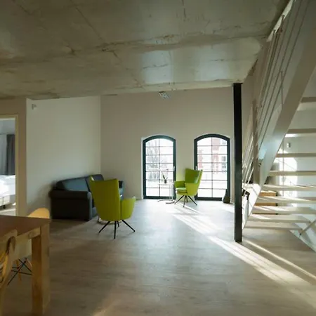 Havelblau Ferienlofts - Stilvoll Wohnen Unmittelbar An Der Havel - Zentral - Kueche - Wlan - Wallbox - Kajaks Und Fahrraeder Vor Ort * 브란덴부르크