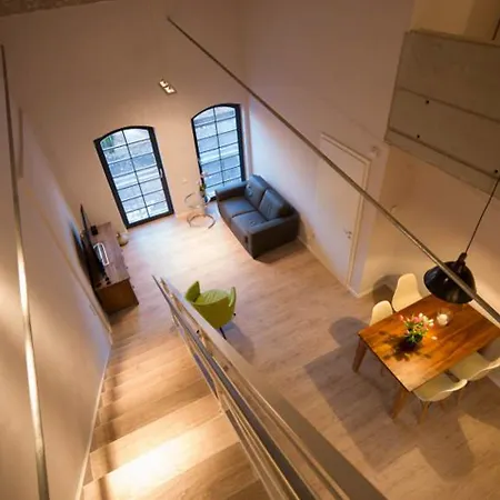 Havelblau Ferienlofts - Stilvoll Wohnen Unmittelbar An Der Havel - Zentral - Kueche - Wlan - Wallbox - Kajaks Und Fahrraeder Vor Ort