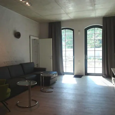 Havelblau Ferienlofts - Stilvoll Wohnen Unmittelbar An Der Havel - Zentral - Kueche - Wlan - Wallbox - Kajaks Und Fahrraeder Vor Ort *