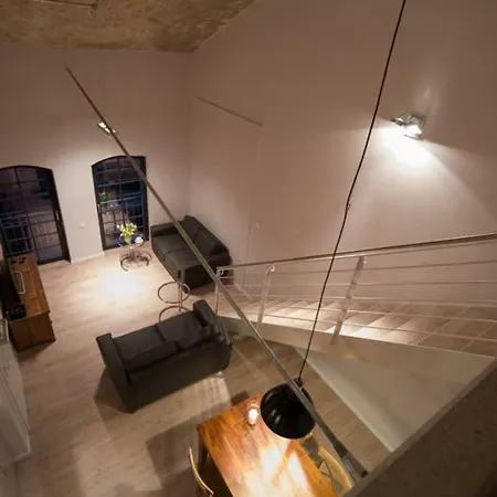 Havelblau Ferienlofts - Stilvoll Wohnen Unmittelbar An Der Havel - Zentral - Kueche - Wlan - Wallbox - Kajaks Und Fahrraeder Vor Ort 아파트 브란덴부르크