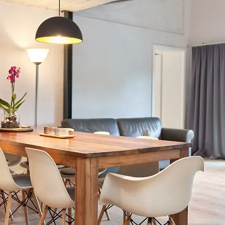 Apartment Havelblau Ferienlofts - Stilvoll Wohnen Unmittelbar An Der Havel - Zentral - Kueche - Wlan - Wallbox - Kajaks Und Fahrraeder Vor Ort *