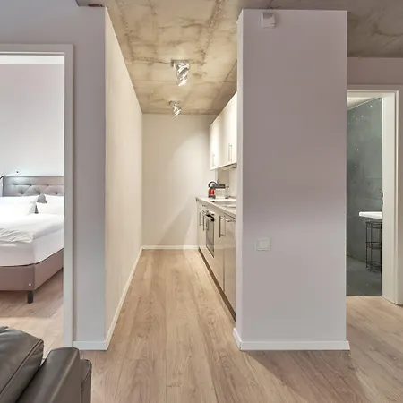 Havelblau Ferienlofts - Stilvoll Wohnen Unmittelbar An Der Havel - Zentral - Kueche - Wlan - Wallbox - Kajaks Und Fahrraeder Vor Ort Apartment