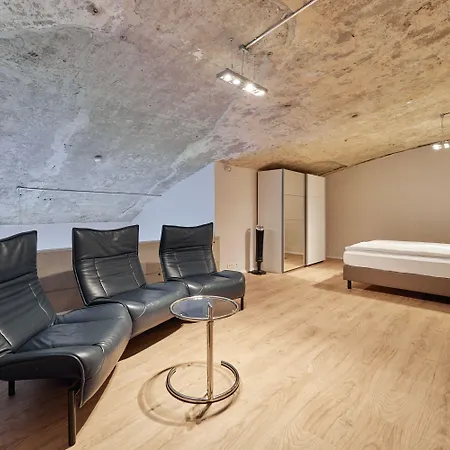 Havelblau Ferienlofts - Stilvoll Wohnen Unmittelbar An Der Havel - Zentral - Kueche - Wlan - Wallbox - Kajaks Und Fahrraeder Vor Ort *