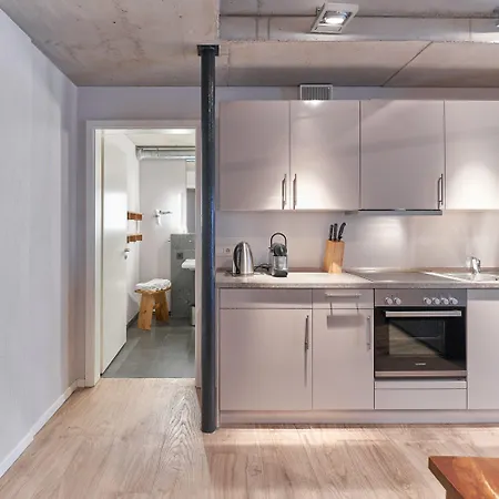 Apartment Havelblau Ferienlofts - Stilvoll Wohnen Unmittelbar An Der Havel - Zentral - Kueche - Wlan - Wallbox - Kajaks Und Fahrraeder Vor Ort